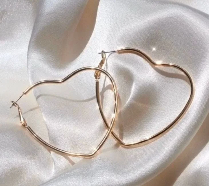 Chic Hoop Earrings-Corazon Hoop Earrings