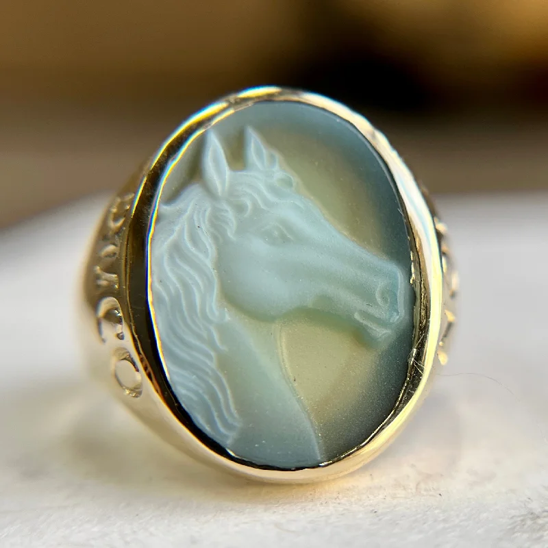 Custom Engagement Ring Set-Horse & Unicorn Non Ducor Duco