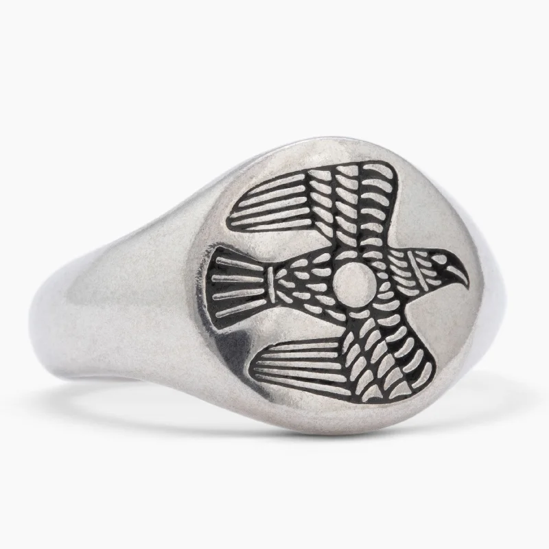 Minimalist Wedding Ring-Horus Signet