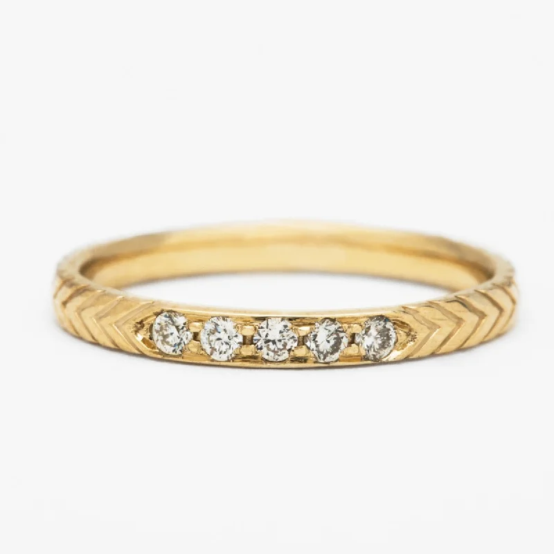 Gold Infinity Ring-Pave Arrows Ring