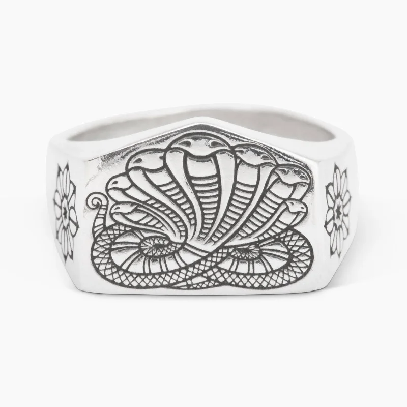 Customizable Name Ring-Naga Signet