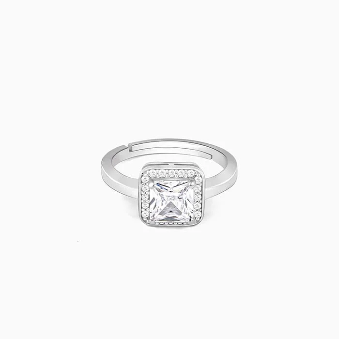 Luxurious Wedding Ring-Anushka Sharma Silver Studded Classic Square Ring